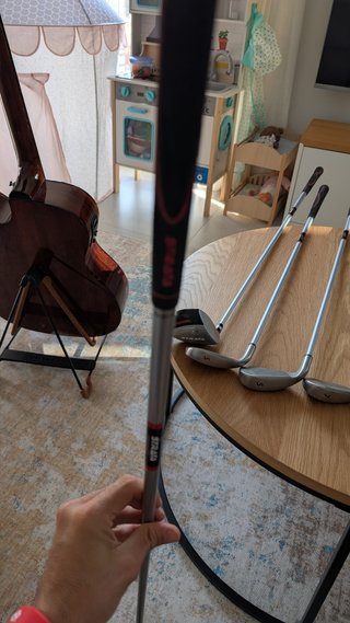 SET DE GOLF CALLAWAY STRATA, CARRITO Y ACCESORIOS