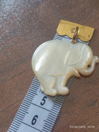 Ciondolo vintage Elefante Oro 18kt Madreperla