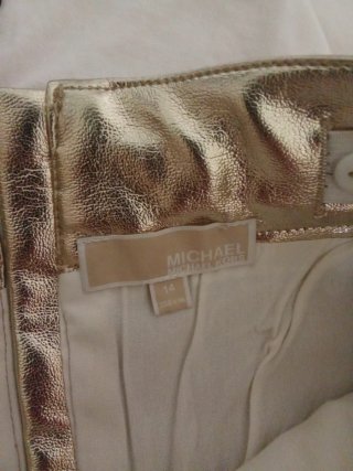 Conjunto Michael Kors niña dorado y blanco