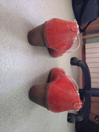 Zapatos de piel rojos Laura Azcona mujer