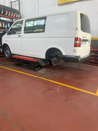 Volkswagen Transporter T5 2005