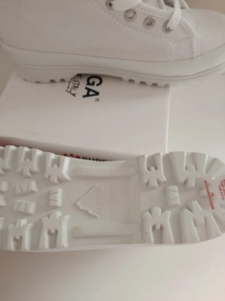 Superga plataforma cuñas altas blancas