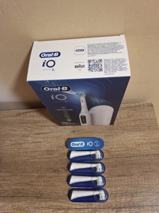 Oral-B iO Series 5 + 5 Cabezales