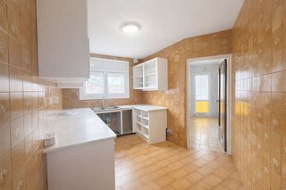 Piso en venta en Molins de Rei