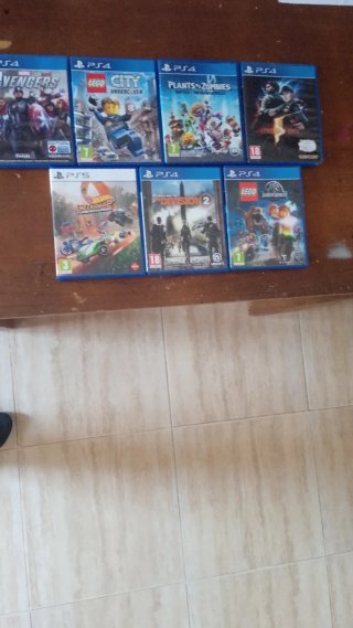 Lote 7 Juegos PS4: Avengers, Lego, Division 2