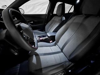 Peugeot 2008 1.2 100CV Allure