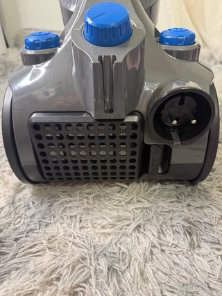 Aspirador Cilíndrico Amazon Basics 1.3L
