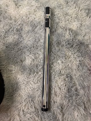 Aspirador Cilíndrico Amazon Basics 1.3L
