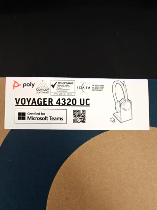 Auriculares Poly Voyager 4320 UC Negro