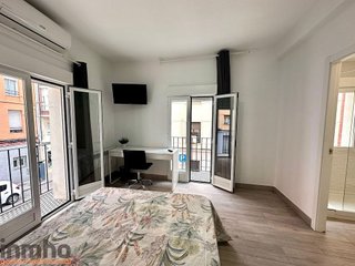Piso en alquiler en Bellas Vistas en Madrid