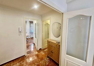 Piso en alquiler en La Buhaira en Sevilla