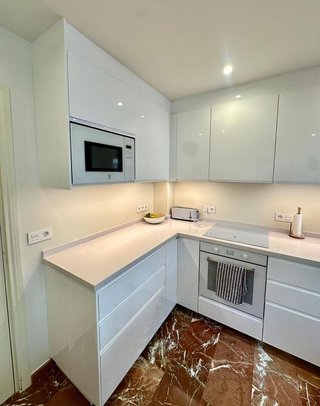 Piso en alquiler en La Buhaira en Sevilla