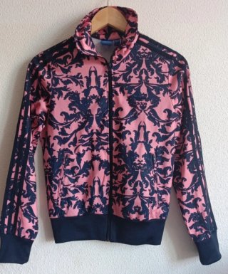 Chaqueta Adidas Edición Limitada Floral