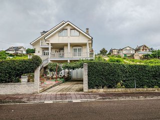 Chalet en venta en Cacabelos
