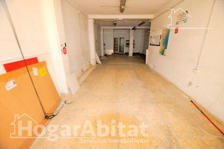 Local comercial en venta en Nou Moles en Valencia