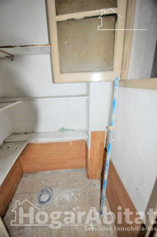 Local comercial en venta en Nou Moles en Valencia