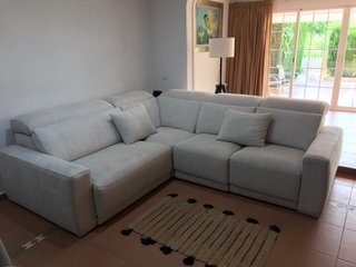 Sofá Chaise Longue 275x250cm. Betera