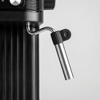 CAFETERA EXPRESSO AUTOMATICA POTENTE 20BARES VAPOR