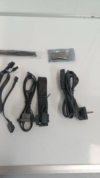 PC PcCom AMD Rayzen 5 7600X  -  W23S0382