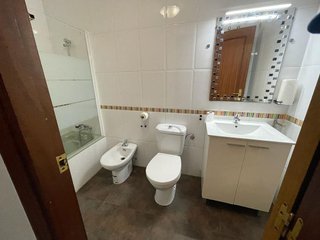 Piso en alquiler en Cruz Roja en Sevilla