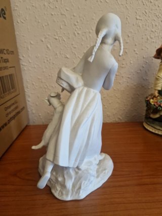 Figura REX Valencia Vintage Niña y Perro