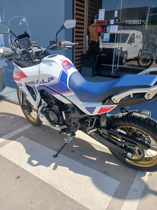 Honda Transalp 750