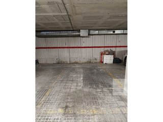 Garaje en venta en Zona Mercat en Rubí