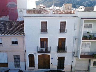Chalet en venta en Pego