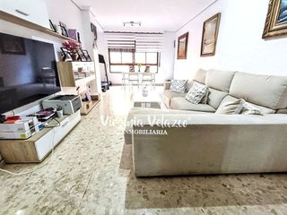 Piso en venta en El Candado - El Palo en Málaga