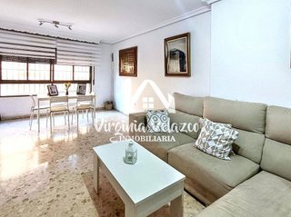 Piso en venta en El Candado - El Palo en Málaga