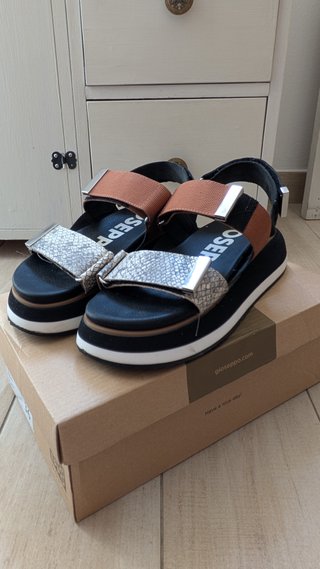 Sandalias Gioseppo nuevas combinables