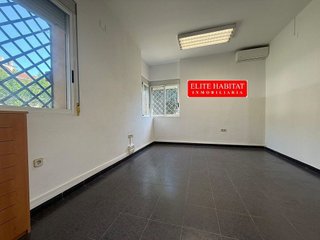 Local comercial en alquiler en Mestalla en Valencia