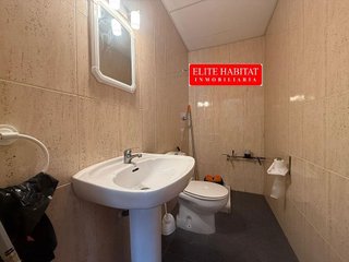 Local comercial en alquiler en Mestalla en Valencia
