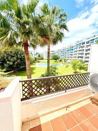Piso en alquiler en Puerto Banús en Marbella