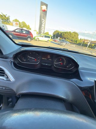 Peugeot 2008 2019
