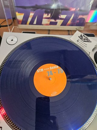 XTM Presents Annia - 74-75 Maxi Vinilo 2001