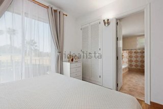 Casa adosada en alquiler en Nueva Andalucía centro en Marbella