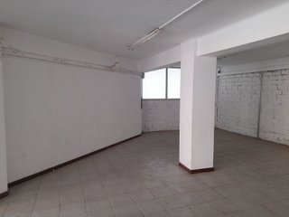 Local comercial en alquiler en Centre en Hospitalet de Llobregat, L´