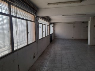 Local comercial en alquiler en Centre en Hospitalet de Llobregat, L´