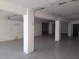 Local comercial en alquiler en Centre en Hospitalet de Llobregat, L´