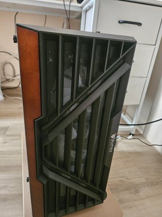 PC Titan Negro