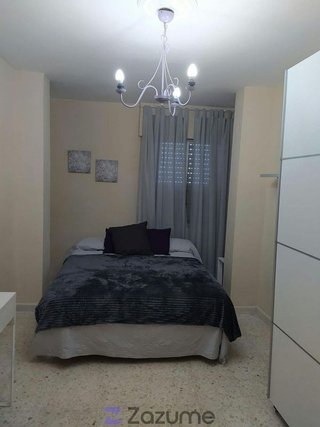 Piso en alquiler en Doctor Barraquer - G. Renfe - Policlínico en Sevilla