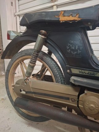 Derbi Variant America Negra/Dorada