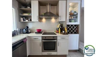 Chalet en venta en Empuriabrava en Castelló d´Empúries