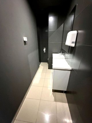 Oficina en alquiler en Santa Eulàlia en Hospitalet de Llobregat, L´