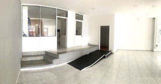 Local comercial en venta en Passeig Maragall - Zona Estació en Gavà