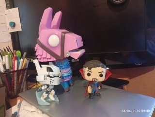 Lote Funko Pop Dr. Strange Llama