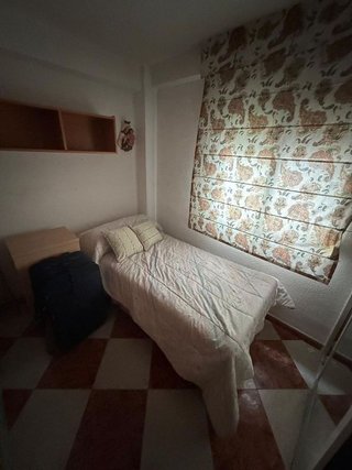 Piso en venta en Girón - Las Delicias - Tabacalera en Málaga