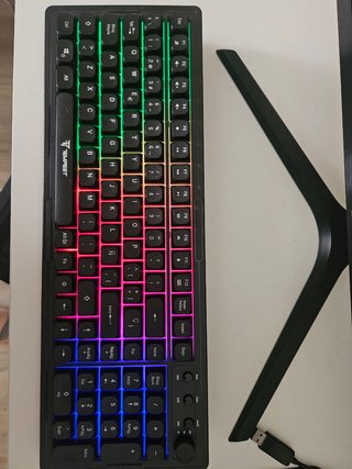 Teclado Gaming Tempest RGB