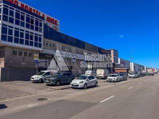 Nave industrial en alquiler en Tremañes en Gijón